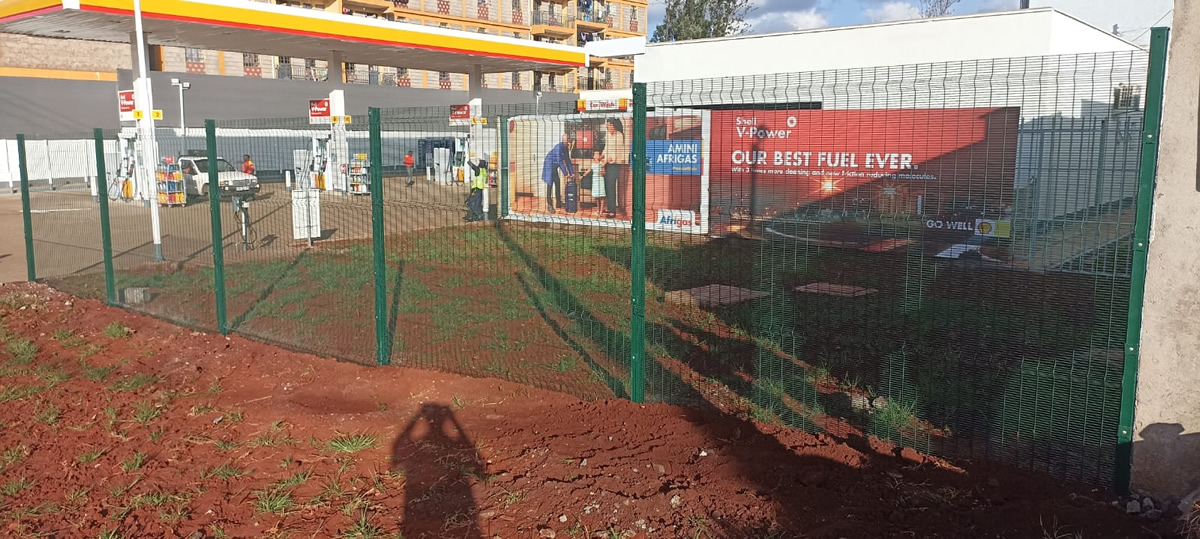 Anticlimb Clear View fence in Kenya